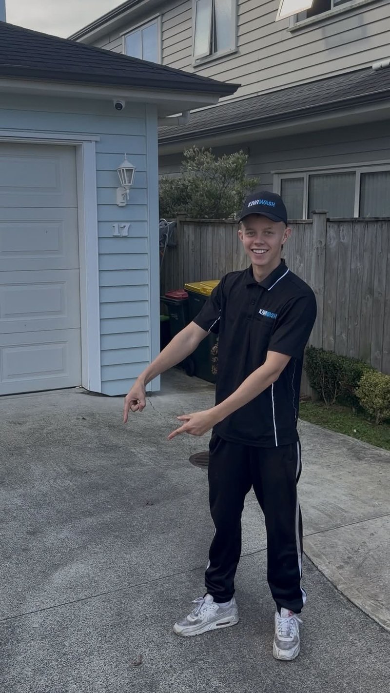 Tama, Founder of Kiwi Wash Exterior Cleaning